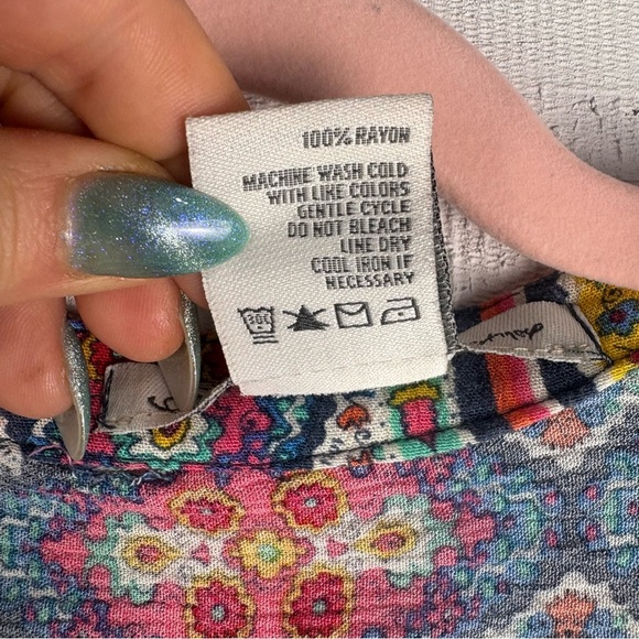 American Rag Colorful Sleeveless Boho Print Button Up Tie Front Peasant Sm Top - Picture 4 of 8